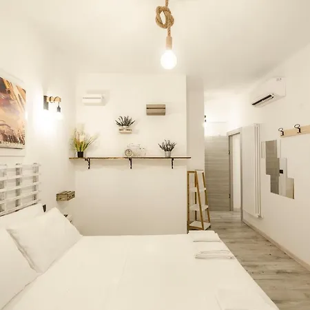 Indipendenza House Appartamento *